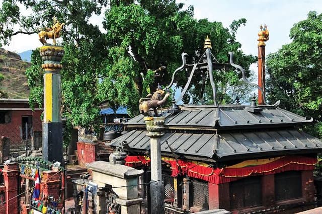 दोलखा कालिन्चोक मन्दिर दर्शन