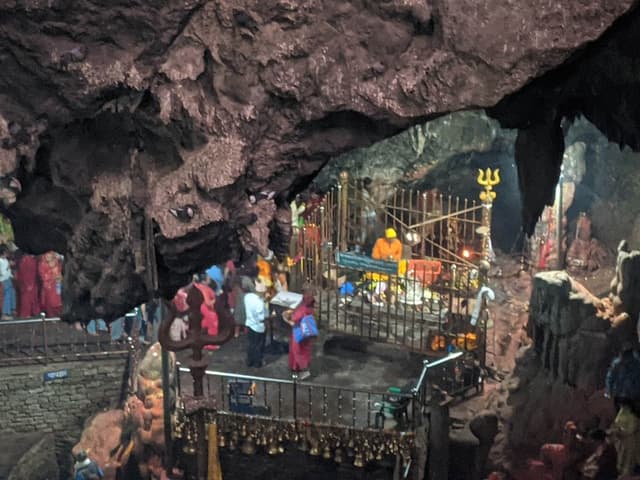 हलेशी भ्रमण